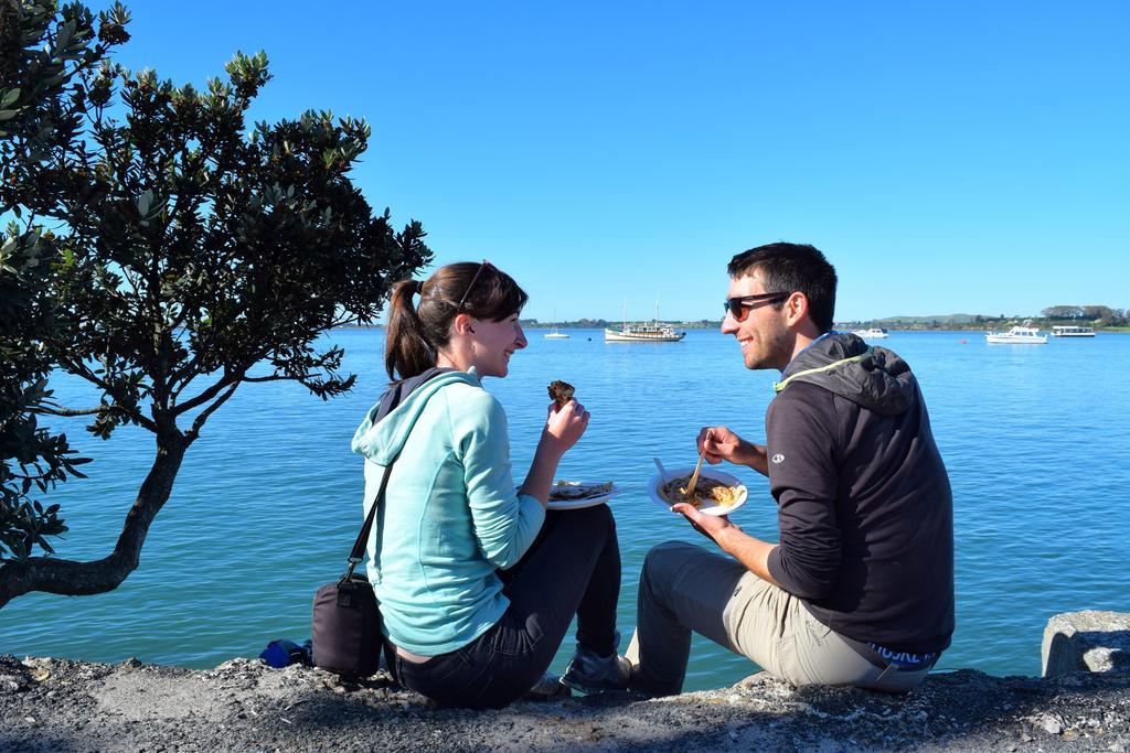 Harbourside City Backpackers Tauranga Eksteriør bilde