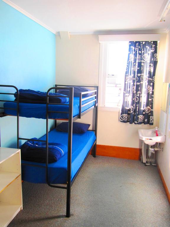 Harbourside City Backpackers Tauranga Eksteriør bilde
